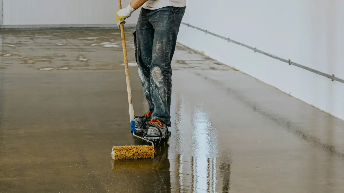 Commercial Floor <span class=